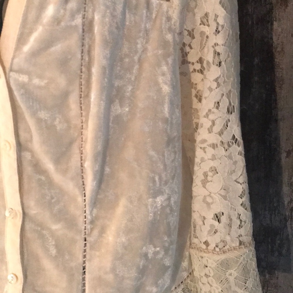 Top - Picture 4 of 5